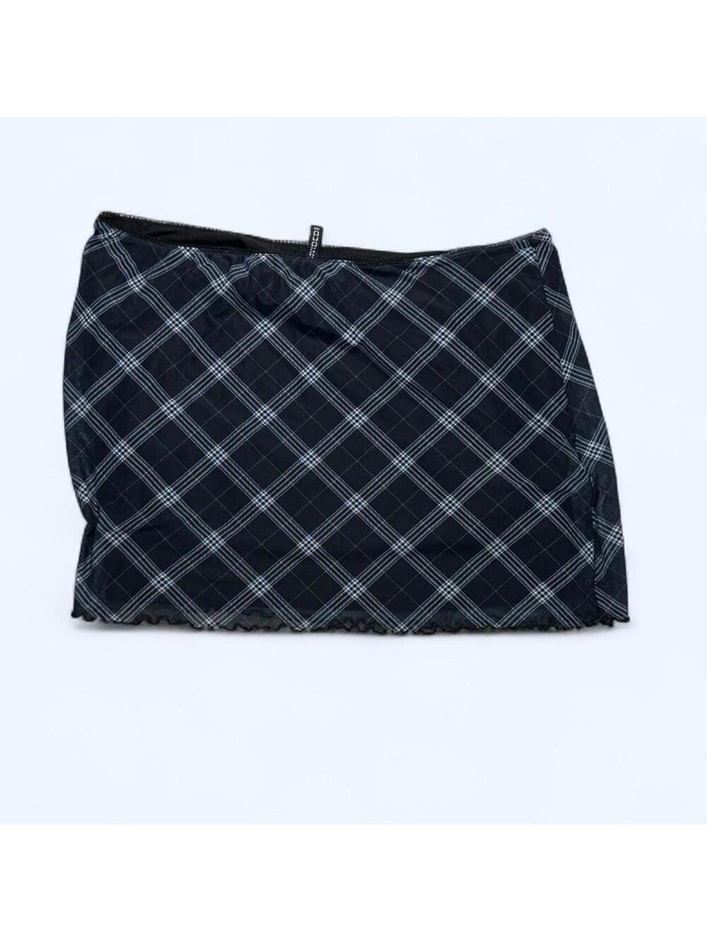 Bratz Y2K 2000s H&M black and white plaid mini skirt with lace trim